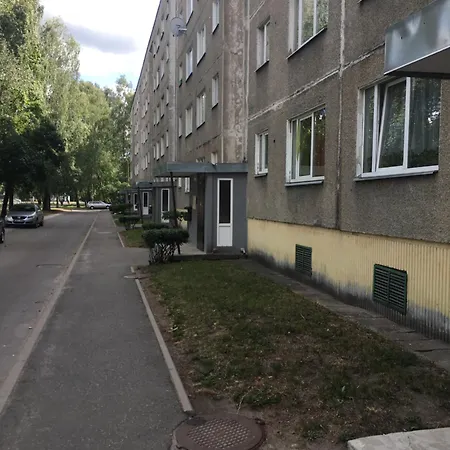 Between Center Airport And Jurmala شقة *